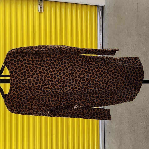 Von Dutch Leopard Print Dress - Picture 3 of 3